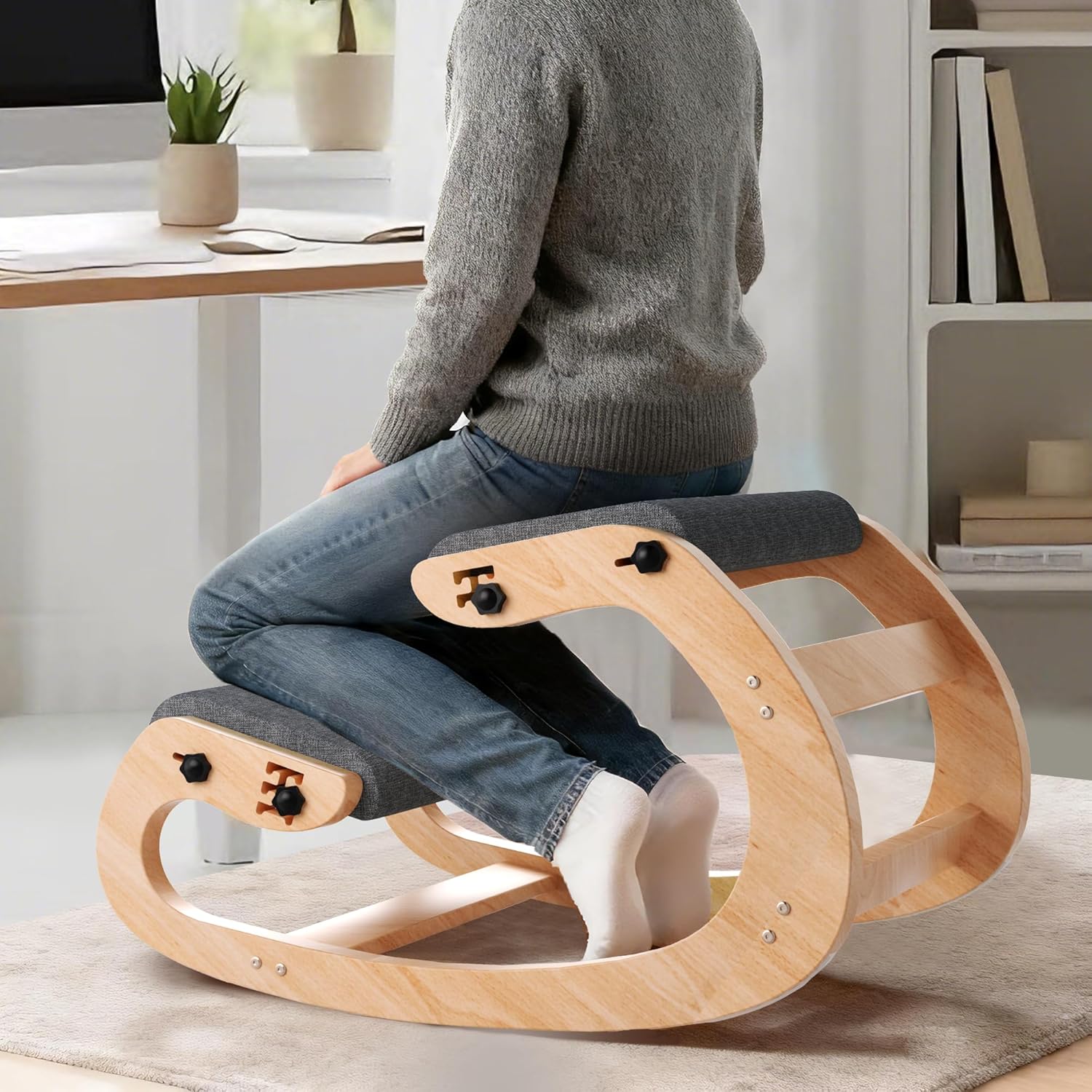 TinyHaven Ergonomic Kneeling Chair
